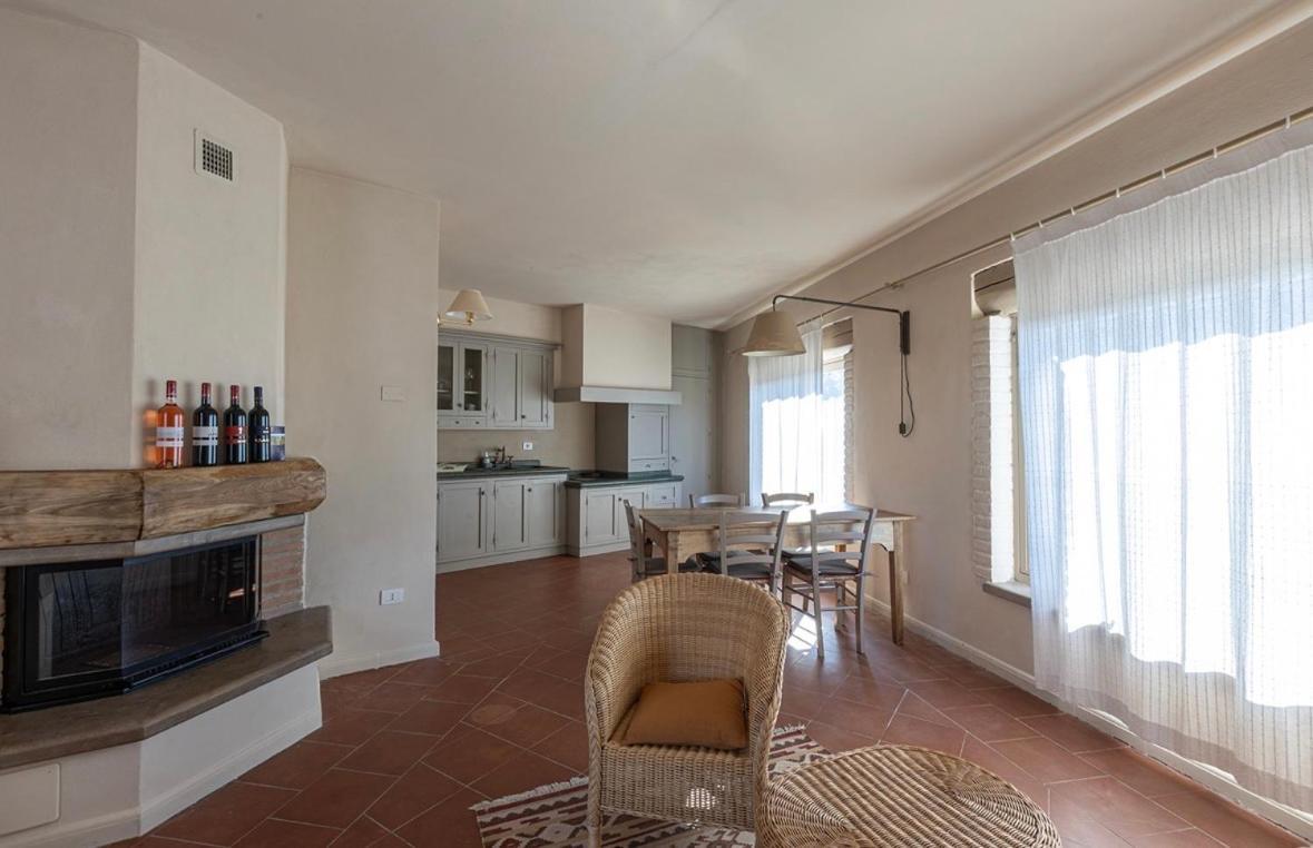 Agriturismo Il Ghiaccio 수베레토 외부 사진