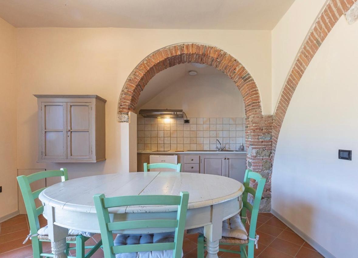 Agriturismo Il Ghiaccio 수베레토 외부 사진